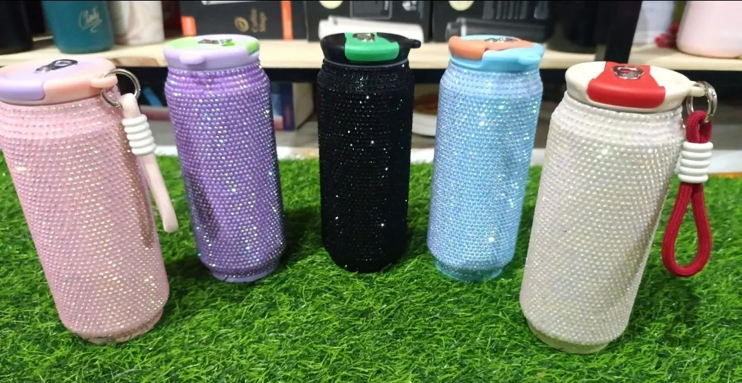 Latita de strass