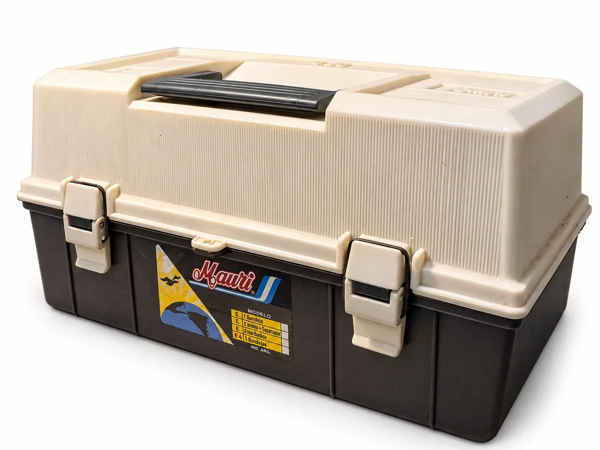 Caja de Pesca Mauri 430 L con 2 Bandejas Rebatibles para Organizar Accesorios