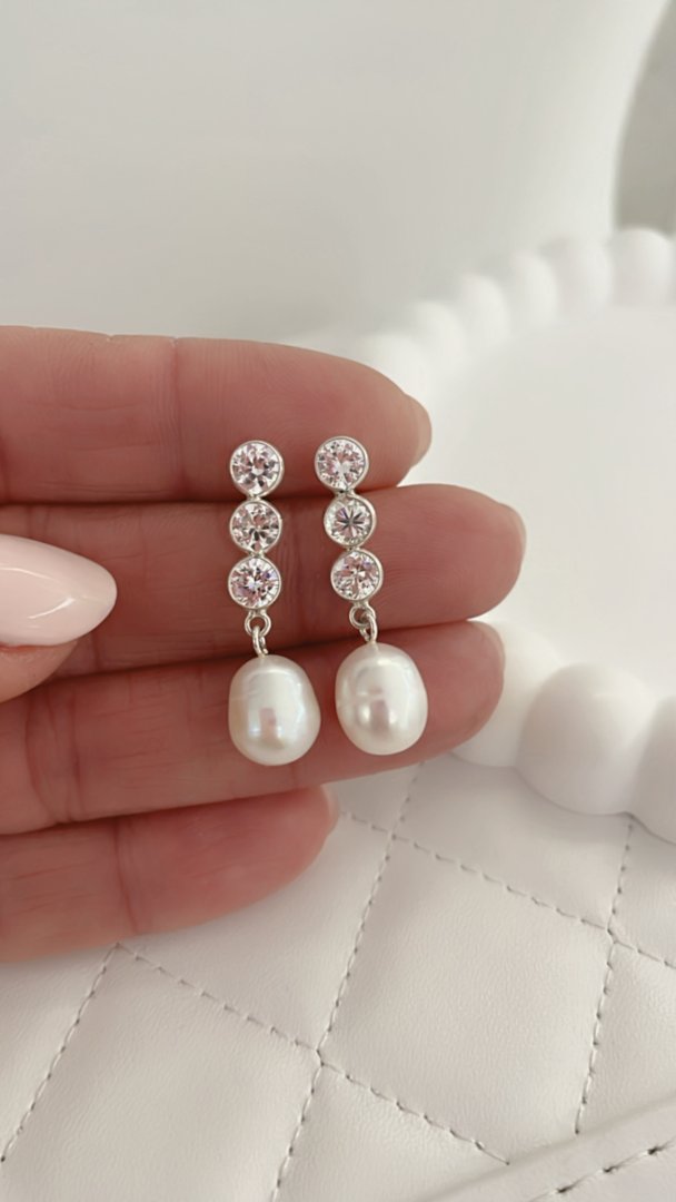 Aros Pasantes Perlas Largos