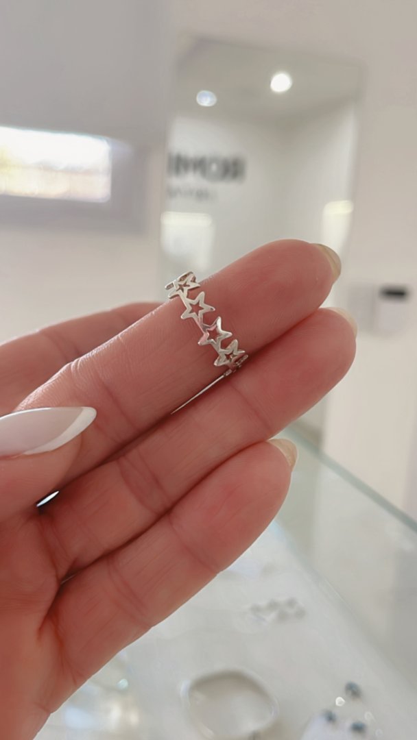 Anillo Sin Fin Estrella