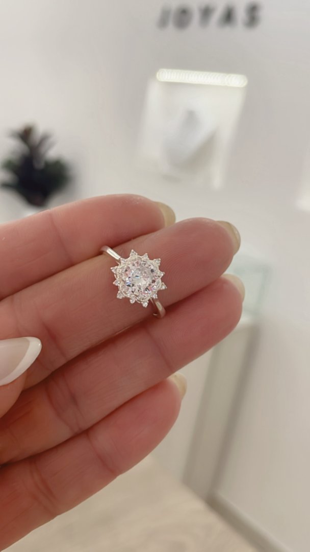 Anillo Flor Brillo
