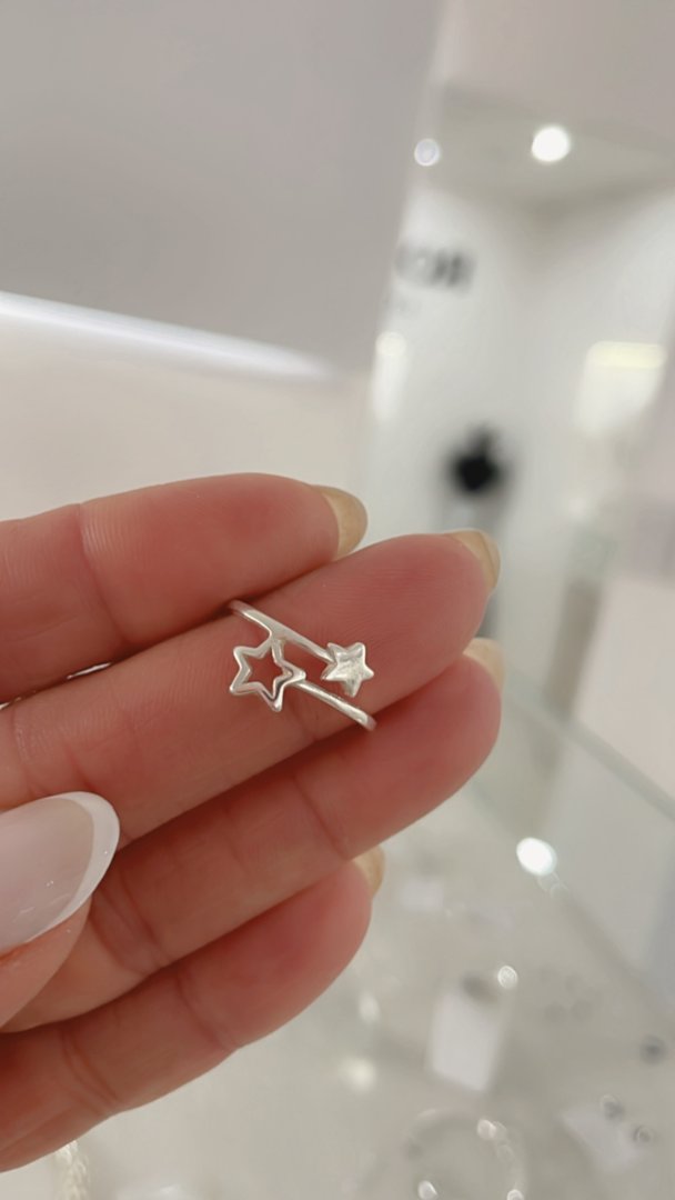 Anillo Cruzado Estrella