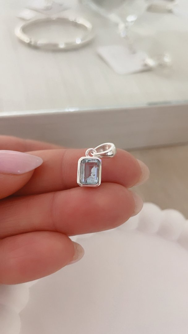 Dije Aqua