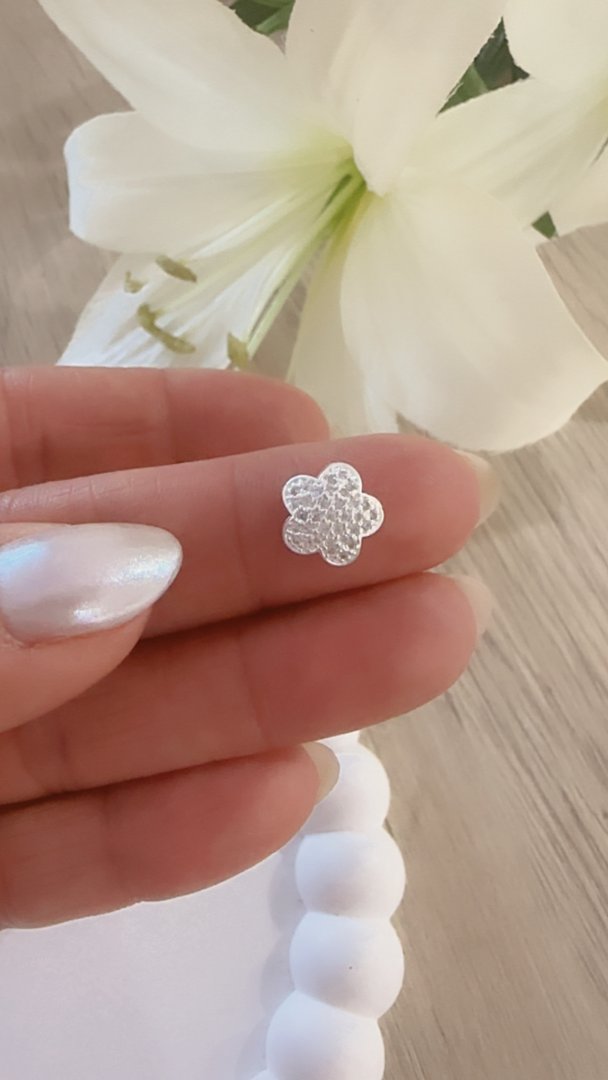 Dije Pasante Flor