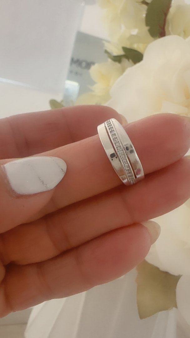 Anillo Cubic Lineal