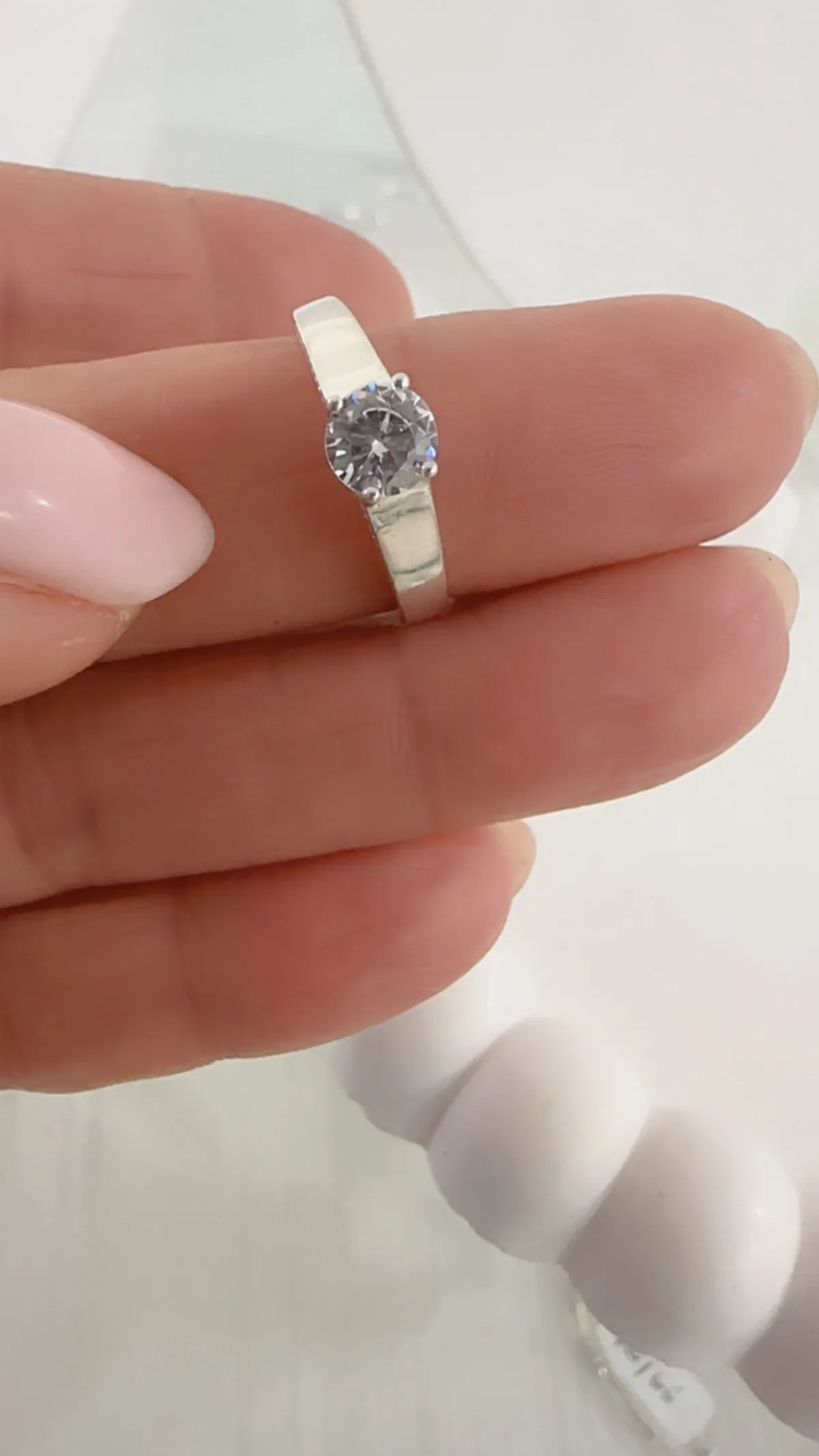 Anillo Cubic
