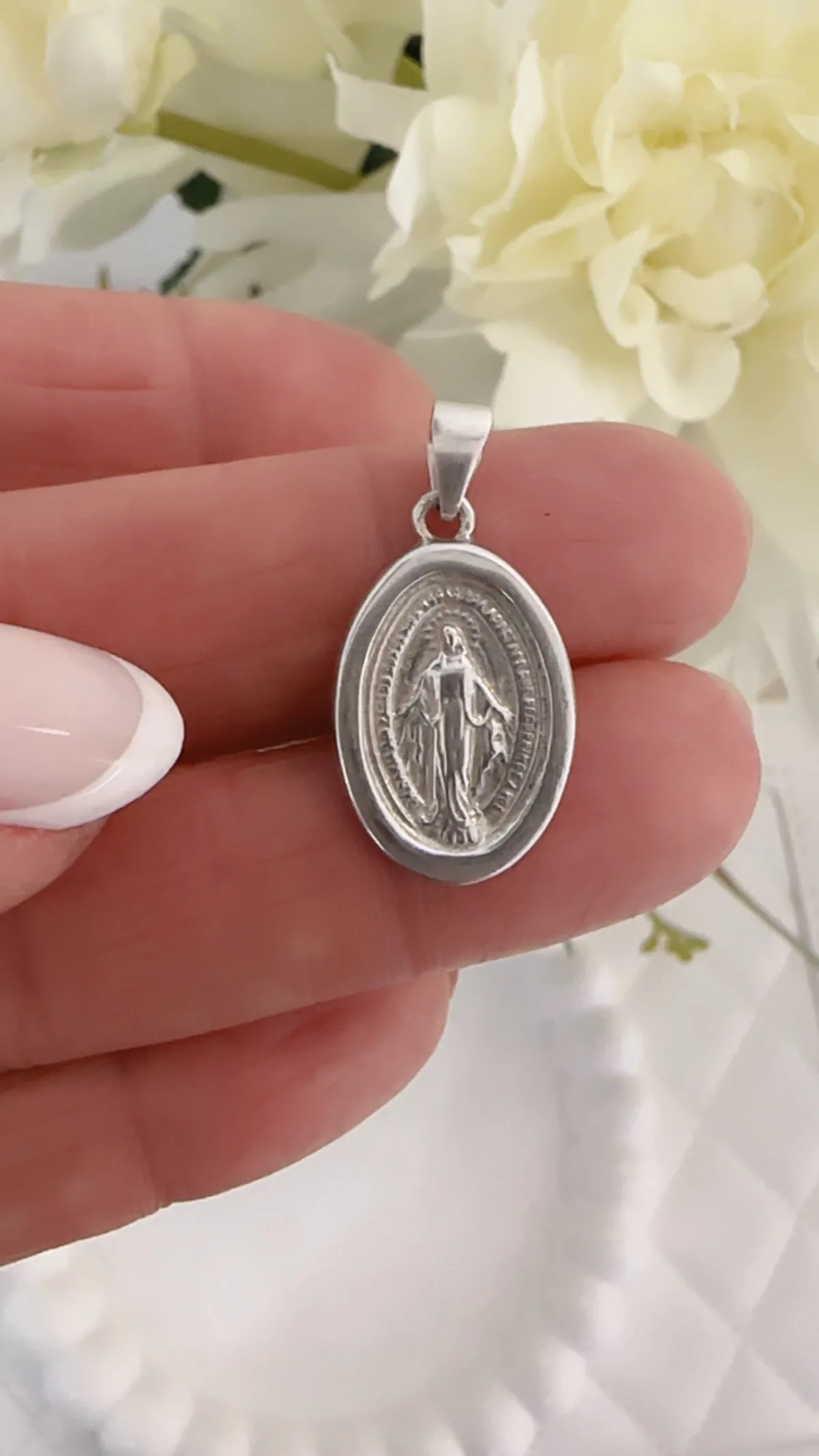 Dije Medalla Milagrosa Virola